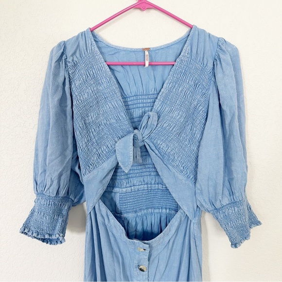 Free People Chambray Linen Maxi Dress Button Down Smocked Blue Sz XS - Picture 4 of 8
